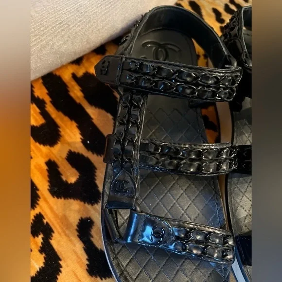 CHANEL Lambskin Chain Black on Black Quilted Dad Velcro Sandals - Picture 7 of 13